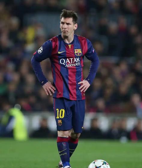 星空体育-梅西欲重返巴萨！参加2026年主席选举，拉波尔塔嗅到不安